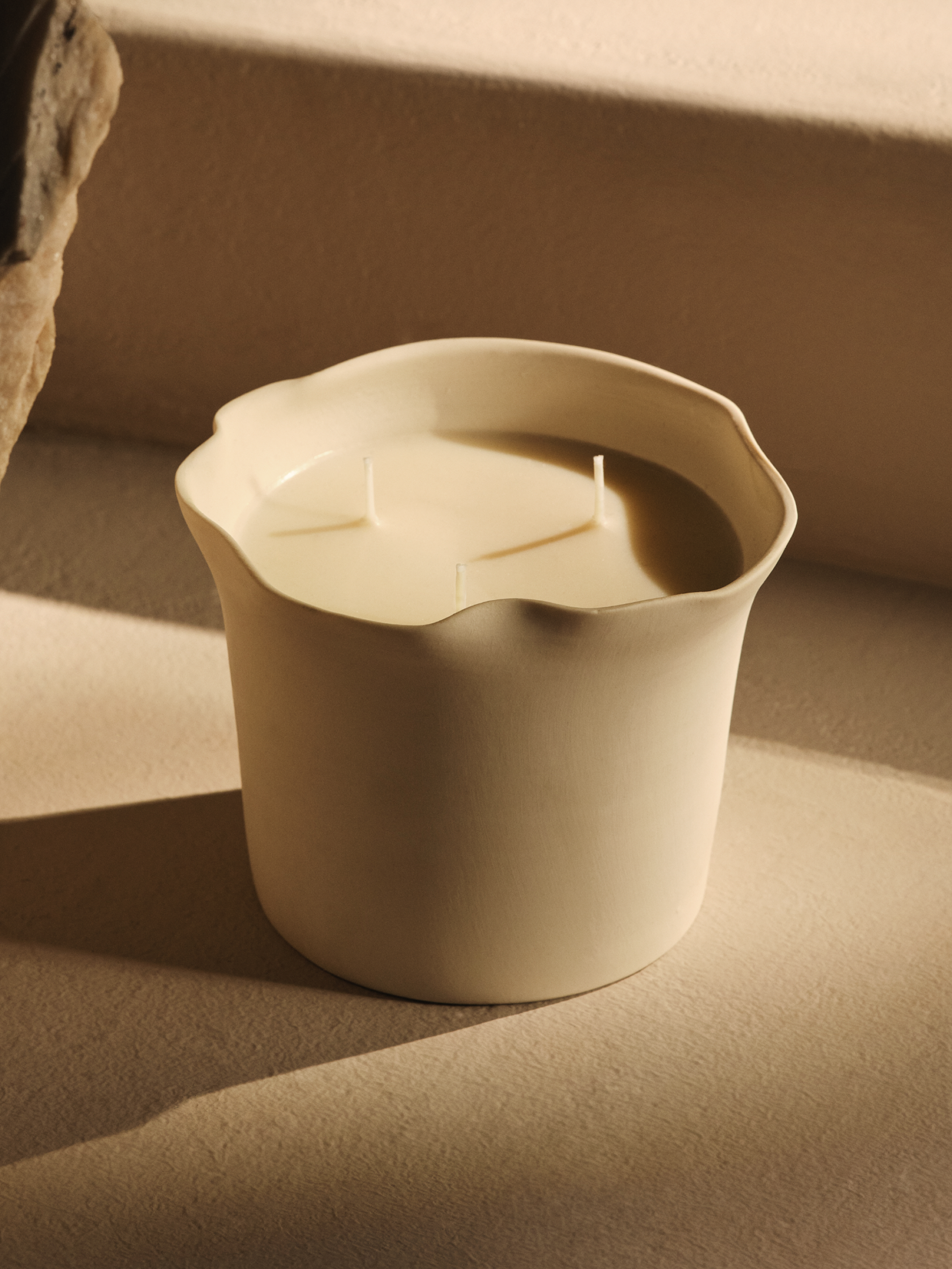 Mwema Candle and Ceramic Vessel
